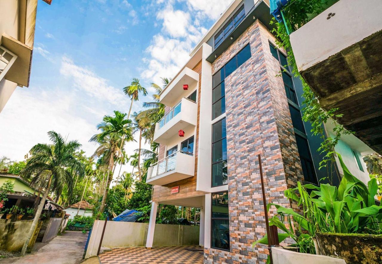 Hotel O Thykoodam Apartments Kochi Exteriör bild